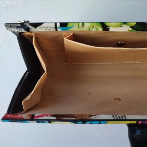 Vintage Vouge Magazine clutch/crossbody baguette . - Picture 8 of 13